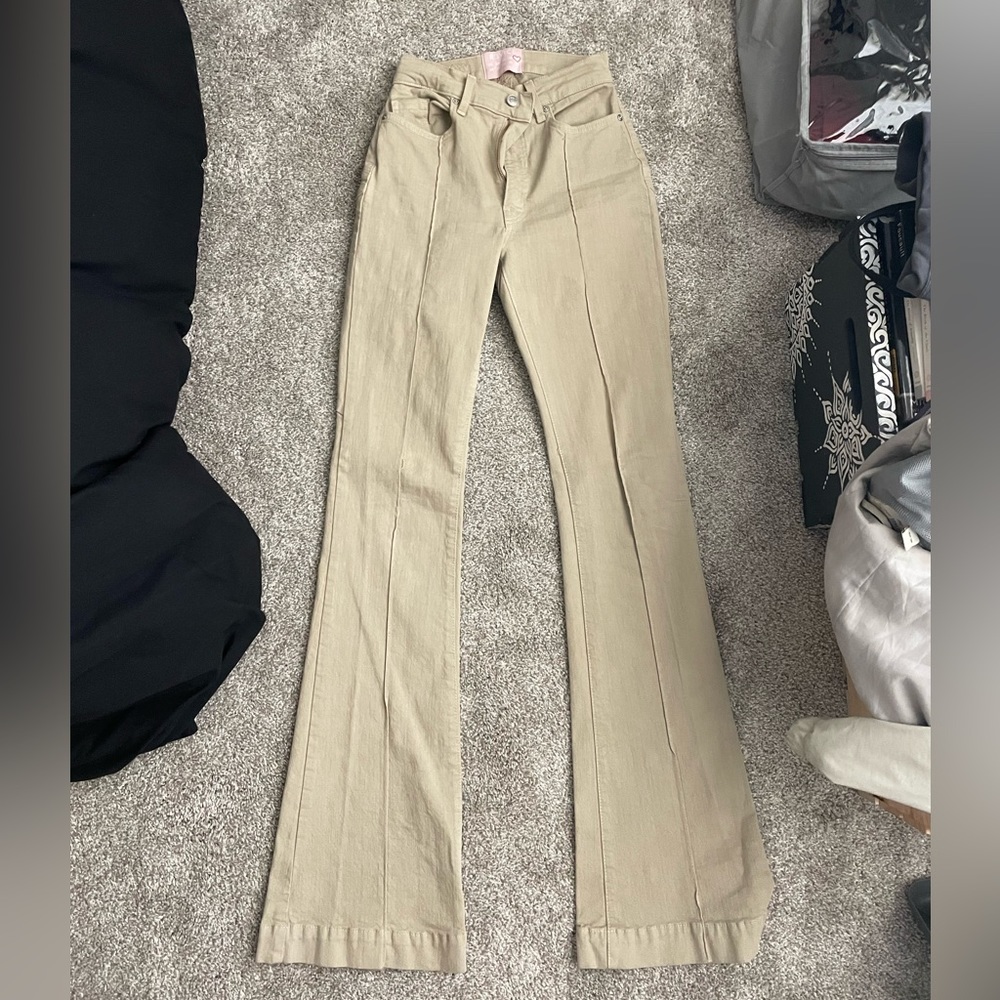 Revice Venus Flares in Dune Color Size 27